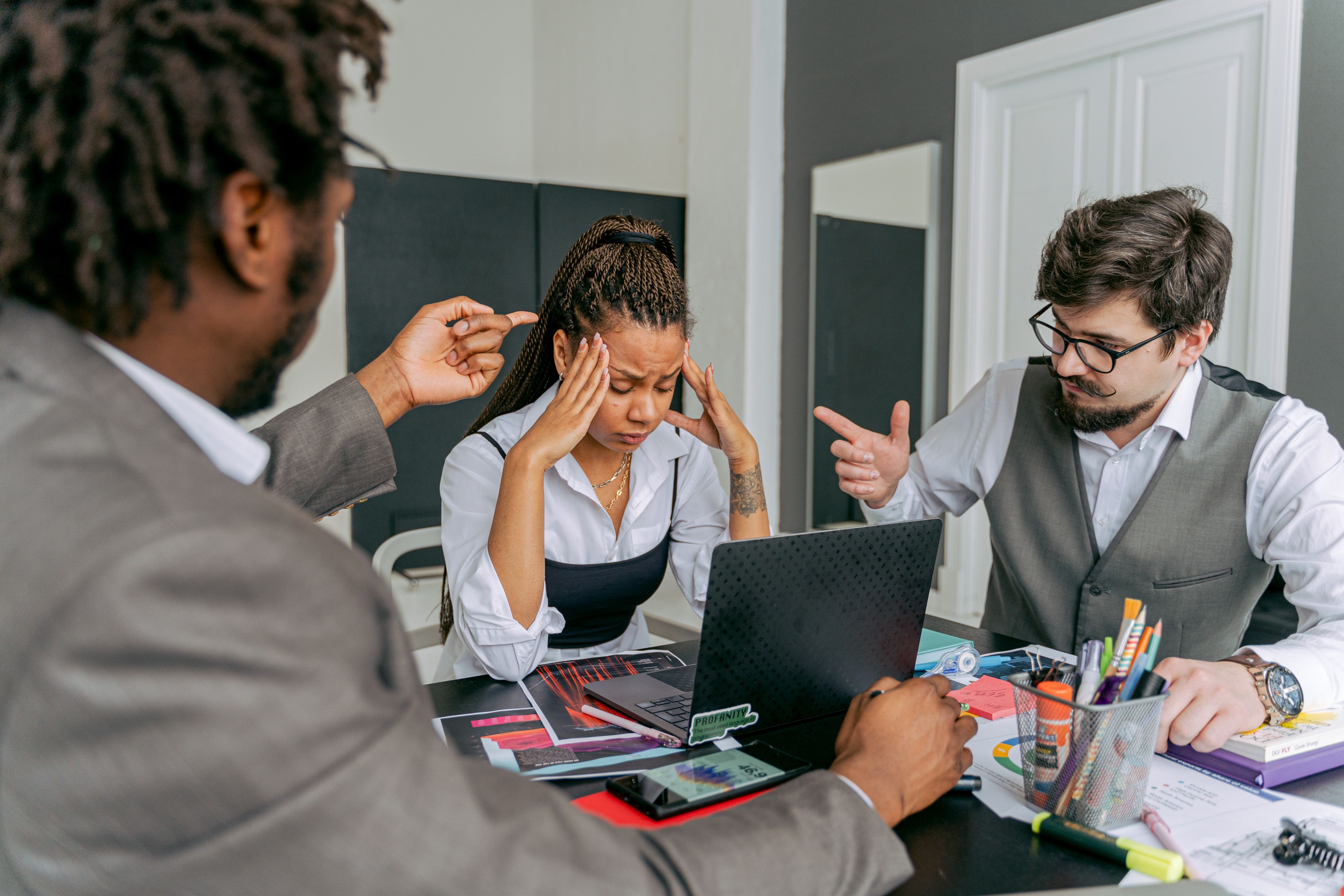 Equipe em reunião de trabalho